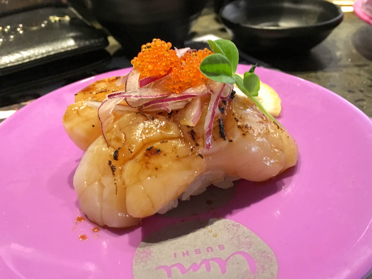 Lightly grilled scallop sushi