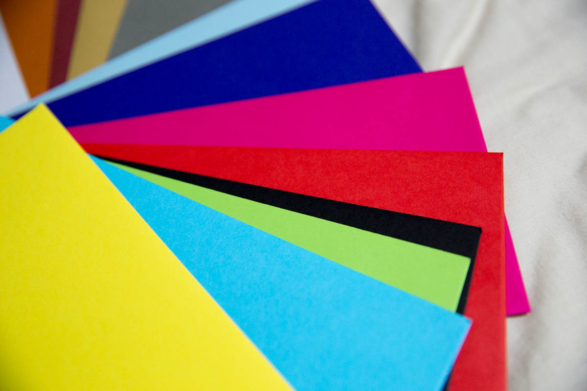 Bright colours for the standard envelopes