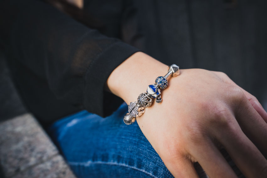 Close up of my Pandora bangle and charms