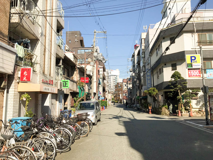 One of the side streets near Shinsekai