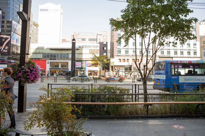 View of one of the streets of Seoul, taken from the footpath