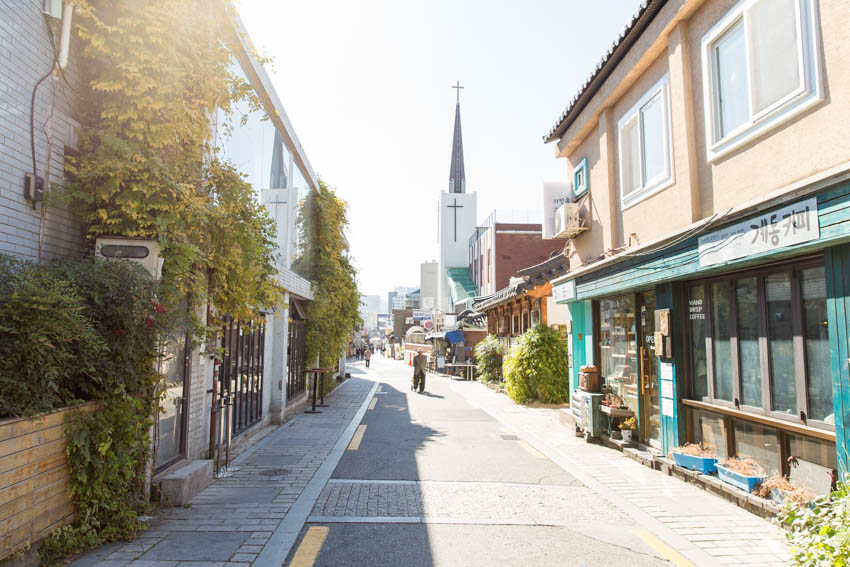 Another view of the street on the way to Bukchon village