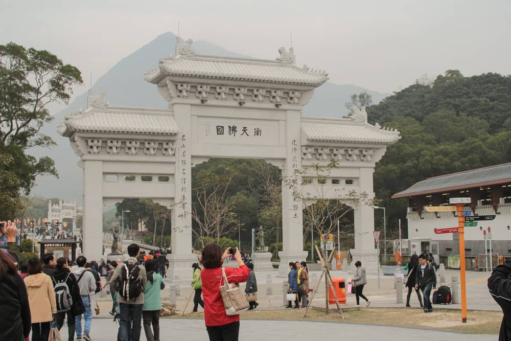 Archway to big Buddha